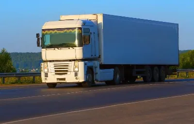 İzmir ile Serinhisar Arası Öğrenci Eşyası Taşıma